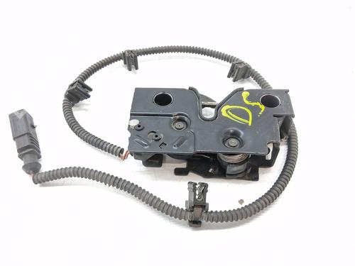 Used Hood lock SEAT IBIZA IV (6J5, 6P1) 1.0 TSI (110 hp) 28957892