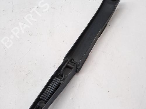 Front windshield wiper arm FIAT PUNTO (188_) 1.3 JTD 16V | BP26192354C143 