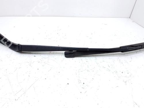 front-windshield-wiper-arm-fiat-freemont-345_-2011-33771710 main image