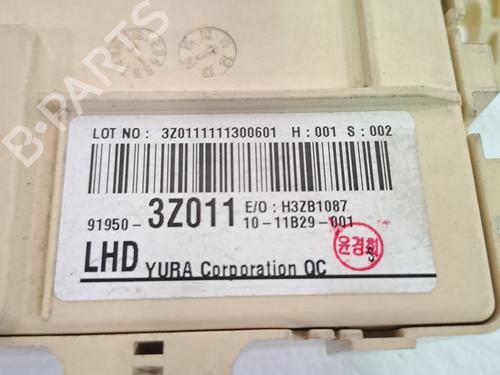 Fuse box HYUNDAI i40 I CW (VF) 1.7 CRDi | BP24445058E1