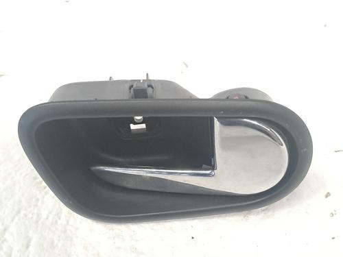 Højre fortil invendig håndtag FORD KA+ III (UK, FK) 1.2 (70 hp) 28108734