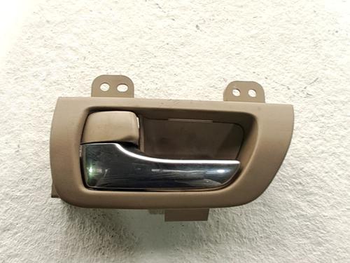 Maneta interior trasera izquierda LEXUS RX (_U3_) 400h AWD (MHU38_, MHU38R) (272 hp) 31701223