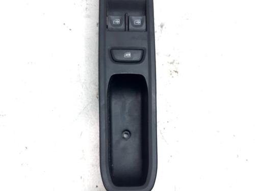 switch-dacia-sandero-iii-2021-34537508 main image