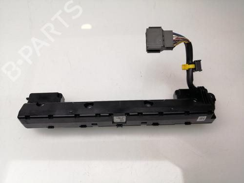 Used Switch LAND ROVER FREELANDER 2 (L359) 2.2 TD4 4x4 (150 hp) 25761844