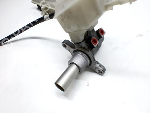 Used Brake master cylinder CITROËN C4 Grand Picasso II (DA_, DE_) 1.2 THP 130 (130 hp) 30920510
