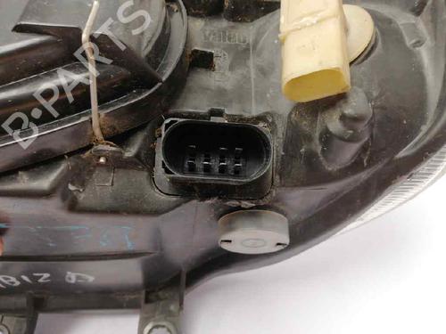 Right headlight SEAT CORDOBA Vario (6K5) 1.4 i | BP23650117C29 