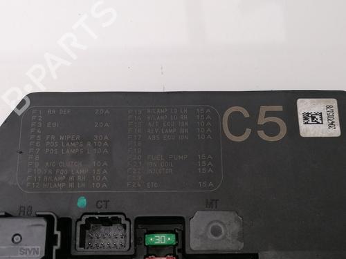 Fuse box NISSAN JUKE (F15) 1.6 | BP24107773E1 