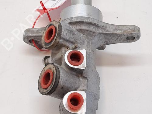 Used Brake master cylinder CITROËN BERLINGO Box Body/MPV (B9) 1.6 HDi 90 16V (90 hp) 26574822