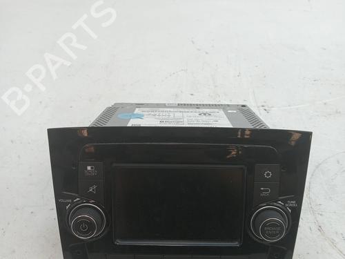 Used Radio FIAT DOBLO Bus (263_) 1.6 D Multijet (263AXP1B, 263AXW1B) (95 hp) 23350507
