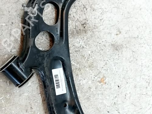 Used Right front suspension arm Right front suspension arm 37160071 37160071