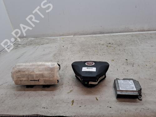 Used Airbag Kit FIAT GRANDE PUNTO (199_) 1.4 16V (199BXG1B, 199AXG1B) (95 hp) 23372415