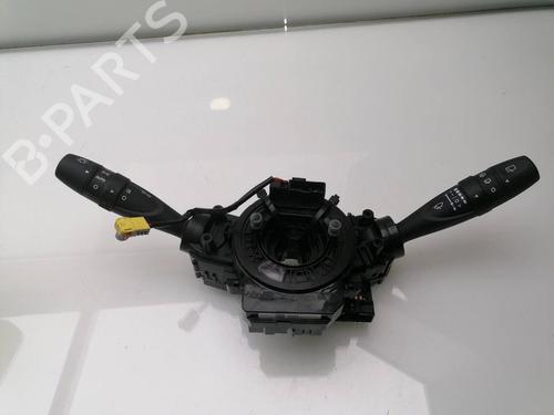 Used Switch HYUNDAI ELANTRA III (XD) 1.6 (107 hp) 23941118