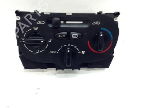 Used Climate control Climate control PEUGEOT 206 Hatchback (2A/C) 1.4 i (75 hp) 33762711 33762711