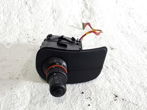 Licht Schakelaar RENAULT KANGOO / GRAND KANGOO II (KW0/1_) 1.5 dCi 75 (KW07, KW10, KW04) (75 hp) 32359638