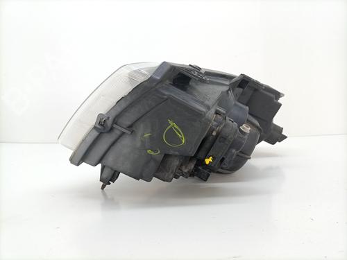 Right headlight LAND ROVER FREELANDER I (L314) 2.0 DI 4x4 | BP26674934C29 