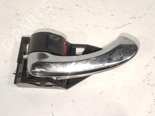 Venstre foran invendig håndtak Venstre foran invendig håndtak TOYOTA RAV 4 III (_A3_) 2.2 D 4WD (ALA30_, ALA30R) (136 hp) 36318078 36318078