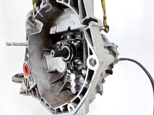 Used Gearbox LANCIA MUSA (350_) 1.3 D Multijet (350.AXG11, 350.AXG1A) (90 hp) 29764161