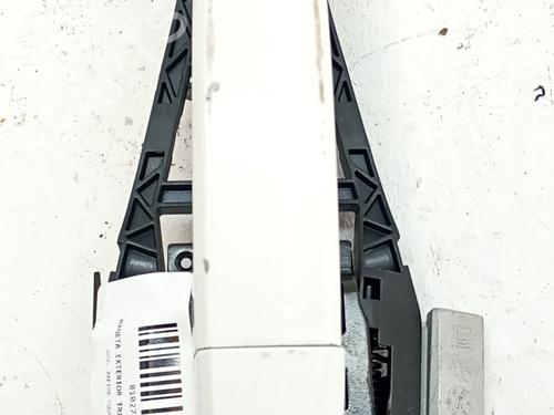 Used Rear left exterior door handle Rear left exterior door handle OPEL ZAFIRA TOURER C (P12) 1.4 (75) (140 hp) 33761712 33761712