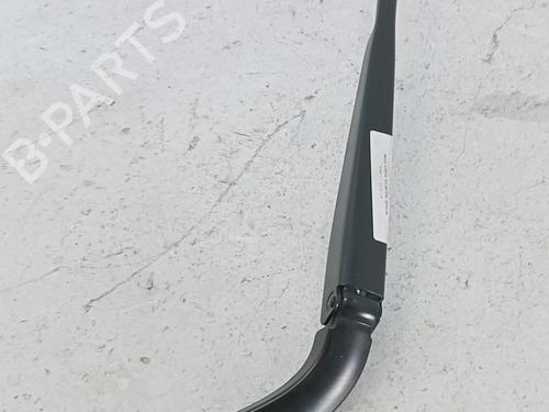 front-windshield-wiper-arm-renault-5-2024-39740260 main image