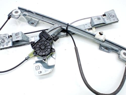 Alzacristallo anteriore sinistro RENAULT KANGOO / GRAND KANGOO II (KW0/1_) 1.5 dCi 90 (KW18) (91 hp) 32384030