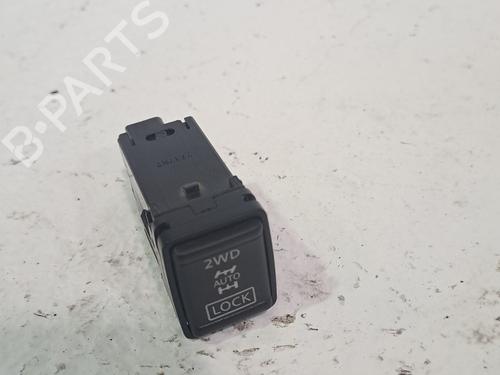 Used Switch Switch NISSAN QASHQAI II (J11, J11_) 1.6 dCi ALL MODE 4x4-i (130 hp) 28958637 28958637