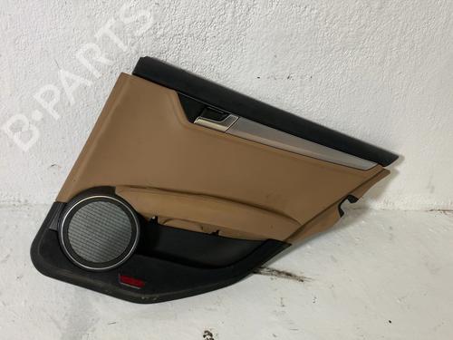 Bageste højre beklædning Bageste højre beklædning MERCEDES-BENZ C-CLASS (W204) C 250 CDI (204.003) (204 hp) 39740573 39740573