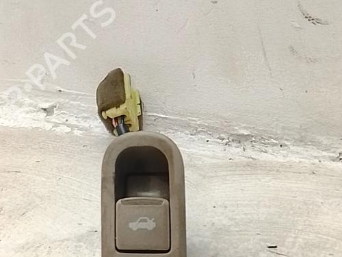 Used Switch Switch HYUNDAI SONATA V (NF) 2.0 CRDi (140 hp) 36258192 36258192