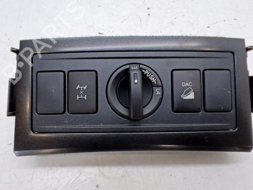 switch-toyota-land-cruiser-prado-_j15_-2009-38417557 main image