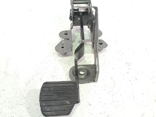 Used Break pedal RENAULT MEGANE III Hatchback (BZ0/1_, B3_) 1.2 TCe (BZ2B, BZ11) (116 hp) 28959123