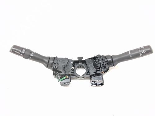 Used Switch TOYOTA YARIS (_P13_) 1.5 Hybrid (NHP130_, NHP130) (101 hp) 28956844