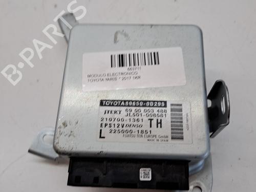 Used Electronic module TOYOTA YARIS (_P13_) 1.0 (KSP130_, KSP130) (69 hp) 26950578