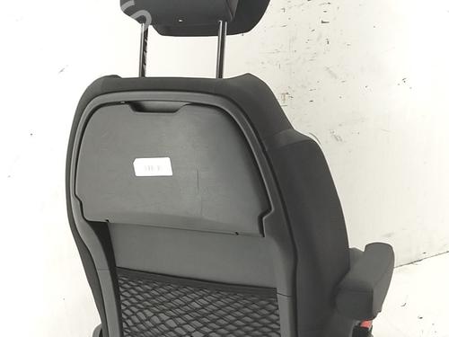 Left front seat CITROËN C4 Picasso II 2.0 BlueHDi 150 | BP39557072C15 - Image 4