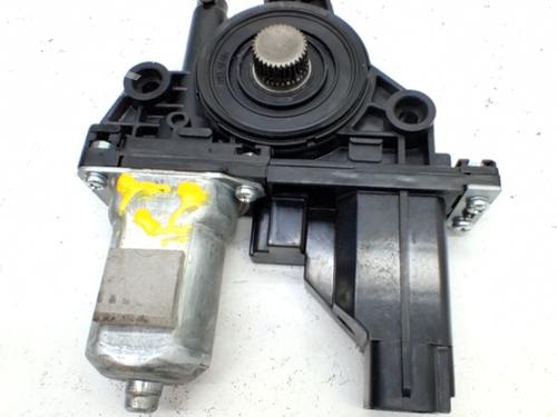 Left rear window motor KIA CARENS IV 1.7 CRDi | BP40545972E23 - Image 2