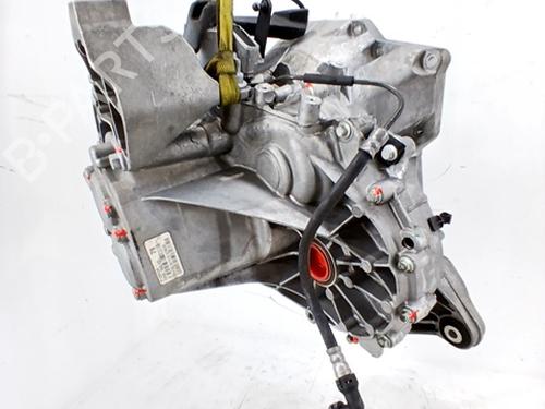 Gearbox VOLVO V40 Hatchback (525) D2 | BP29627091M3 