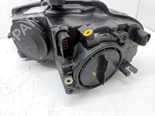 Right headlight AUDI A3 (8P1) 2.0 TDI 16V | BP30408196C29 
