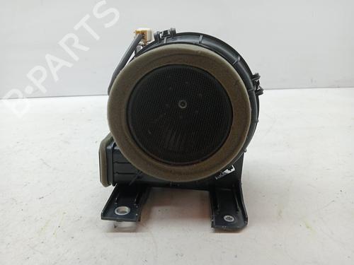 Used Heater blower motor TOYOTA YARIS (_P13_) 1.5 Hybrid (NHP130_, NHP130) (101 hp) 23351625