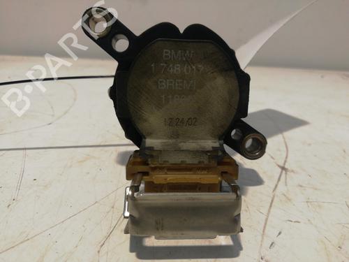 Used Ignition coil BMW 3 (E36) 318 i (113 hp) 25458983