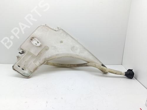 Used Windscreen washer tank BMW 3 Touring (E91) 318 d (122 hp) 26377776
