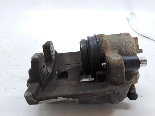 Right front brake caliper AUDI Q3 (8UB, 8UG) 2.0 TDI quattro | BP23283697M104 