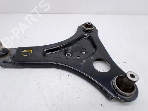 right-front-suspension-arm-renault-twingo-iii-bcm_-bca_-2014-38417339 main image