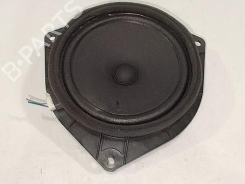 Used Speaker Speaker TOYOTA RAV 4 III (_A3_) 2.2 D 4WD (ALA30_, ALA30R) (136 hp) 36318288 36318288