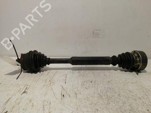 Used Left front driveshaft VW PASSAT B3/B4 (3A2, 35I) 1.8 (90 hp) 26538936