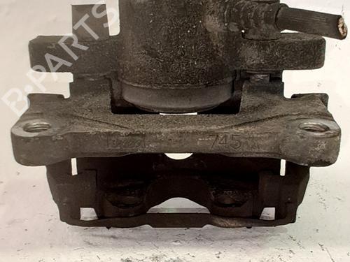 Used Right front brake caliper Right front brake caliper ALFA ROMEO 159 (939_) 1.9 JTDM 16V (939AXC1B, 939AXC12) (150 hp) 34182304 34182304