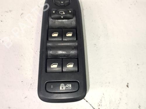 Used Left front window switch Left front window switch PEUGEOT 508 I (8D_) 2.0 BlueHDi 150 (150 hp) 33768570 33768570