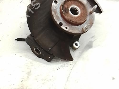 right-front-steering-knuckle-kia-sorento-i-jc-2002-2003-2004-2005-2006-2007-2008-2009-2010-2011-37592234 main image
