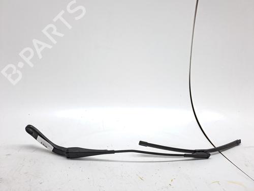 Used Front windshield wiper arm BMW 3 (F30, F80) 320 d (184 hp) 23367267