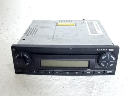 Used Radio SEAT IBIZA III (6L1) 1.4 16V (100 hp) 30921139