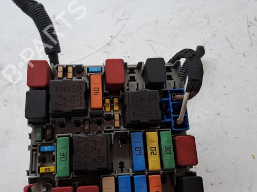 Used Fuse box ALFA ROMEO GIULIETTA (940_) 2.0 JTDM (940FXQ1A, 940FYC1A) (150 hp) 23383561