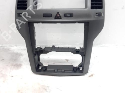 Console centrale Console centrale OPEL ZAFIRA / ZAFIRA FAMILY B (A05) 1.9 CDTI (M75) (120 hp) 36036608 36036608