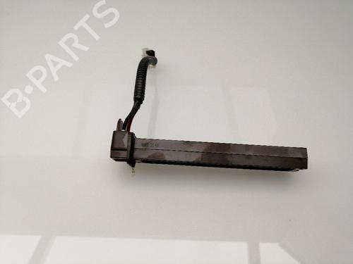 Used Heater resistor SUZUKI GRAND VITARA I (FT, HT) 2.0 HDI 110 16V 4x4 (SQ420D, TD83V, JA420WD) (109 hp) 23936375